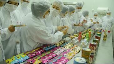 麥富迪寵物食品工廠開放日:直播&ldquo;吃&rdquo;狗糧 鑒證高品質